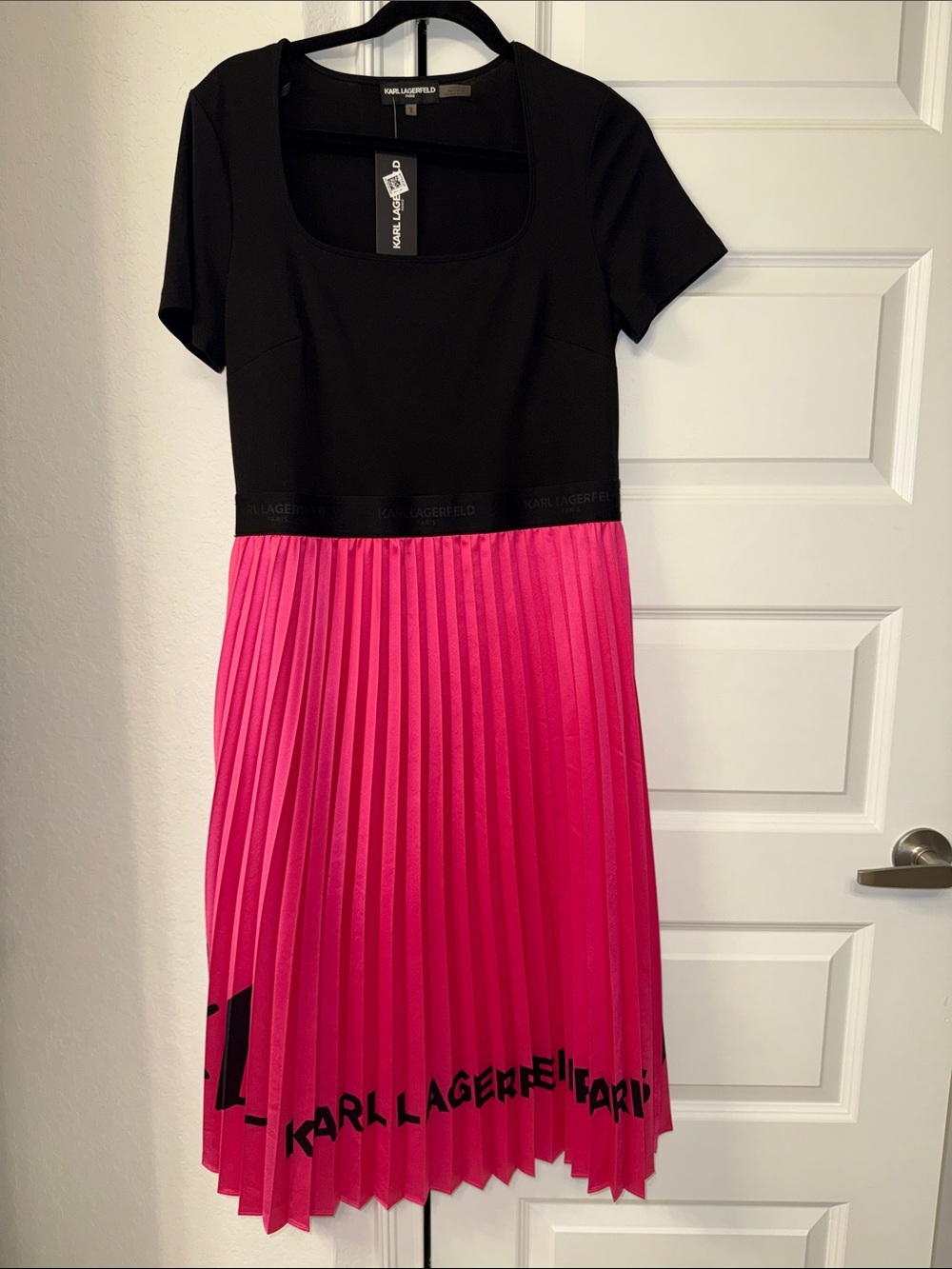 Karl Lagerfeld Black & Hot Pink Pleated Logo Skirt Dress